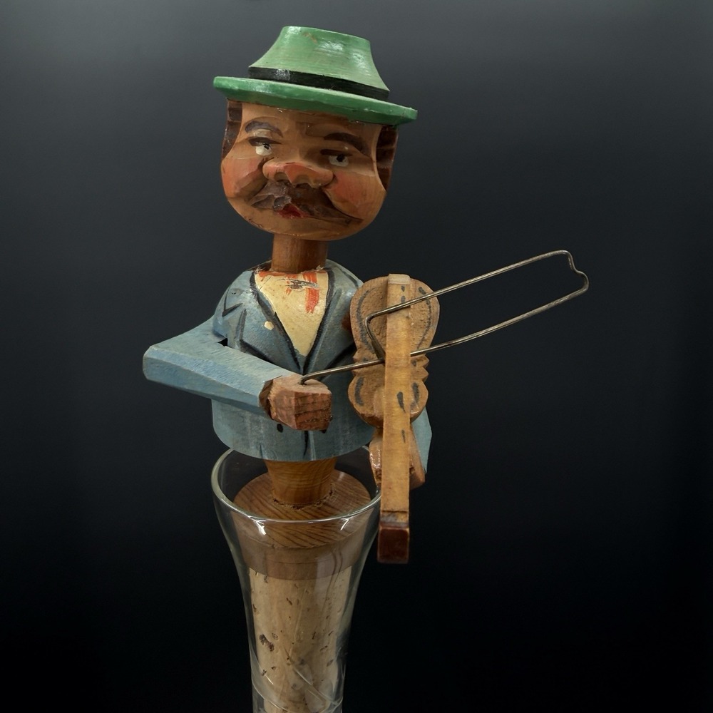 ANRI ITALIAN VIOLIN PLAYER HAND CARVED CORK WINE BEVERAGE STOPPER. HANDMADE #2